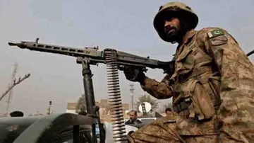 Three Pakistani army officers, soldier killed in blast