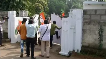 BJYM general secretary held for attack on Pandian's residence