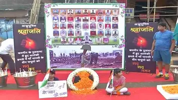Patha Utsav: Tributes paid to martyred CRPF jawans of Pulwama attack