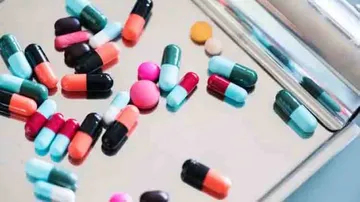 New birth control pills may cut ovarian cancer risk