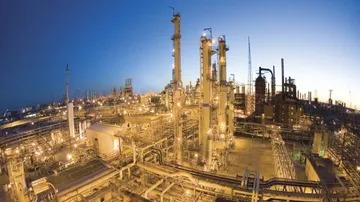 Saudis take 100% control of America's largest oil refinery