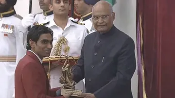 World No.1 Para-shuttler Pramod Bhagat Receives Arjuna Award 2019