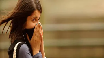 Tips to protect your skin from air pollution