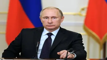 Putin expects mutual interests to improve Russian-US relations