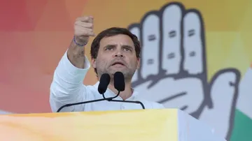 Rahul shuts doors on BSP-SP, says Congress will contest with full might