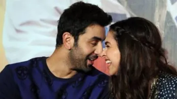 Is Deepika Padukone Missing Ranbir Kapoor After Marriage?
