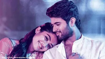Vijay Deverakonda and Rashmika Mandanna Dating Rumors: Special Instances That Speak About Their Budding Relationship