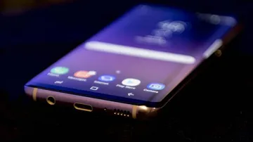 Samsung cuts Galaxy S8, S8+ prices ahead of Navratras