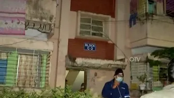 Update: Bodies Of SBI Employee, Her Daughter Sent For Post-Mortem