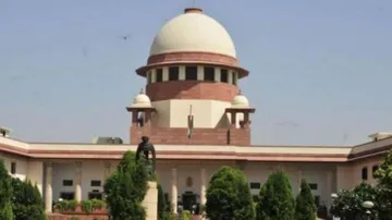 SC quashes FIR against Malayalam actress Priya Varrier