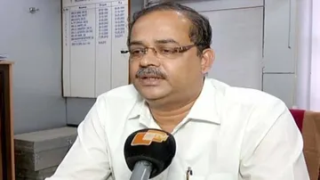 Govt officials in poll campaigning: SEC action against 40