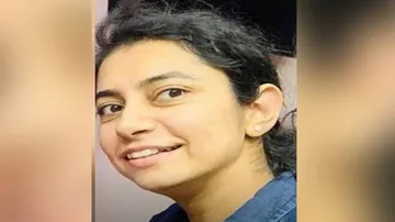 Delhi Police SI kills woman colleague, shoots self