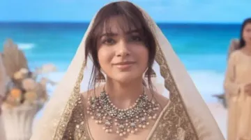 Samantha 