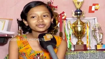 Tryst With Canvas! Odisha Girl Wins Accolades For Her Paintings