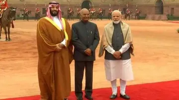 Saudi Crown Prince receives ceremonial welcome