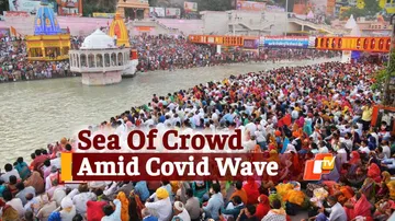 Kumbh Mela: Despite Rising COVID-19 Cases, Lakhs Gather In Haridwar For ‘Shahi Snaan’