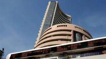 Sensex, Nifty start on a choppy note on weak global cues