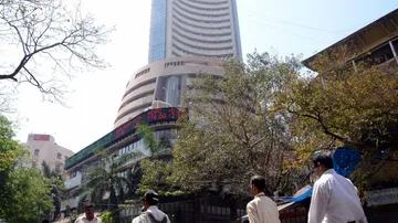 Markets continue to fall for 2nd day; Sensex declines 85 points