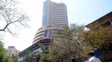 Markets claw back lost ground amid global rebound; post weekly gains