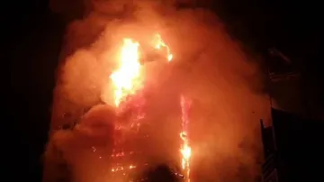 Sharjah Fire Mishap: 47-Storey Residential Tower Catches Massive Fire, Seven Injured