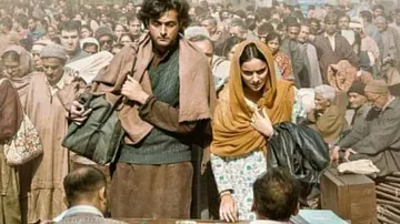 Pakistani Film Critic Breaks Down After Watching 'Shikara' Trailer
