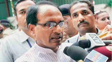 Shivraj Singh Chouhan tenders resignation as MP CM