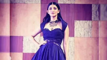 Cinderella Shruti Hassan With The Perfect Outfit
