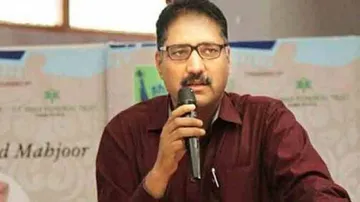 Slain journalist Shujaat Bukhari's killer Naveed Jatt shot dead