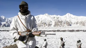 1 soldier dies every month in Siachen