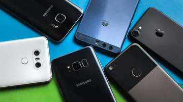 Smartphone Makers Celebrate Diwali In Advance Amid Bumper Sales