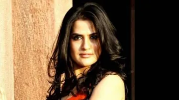 Sona Mohapatra Dedicates 