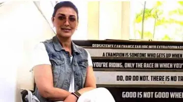 Sonali Bendre back on sets, says it's surreal