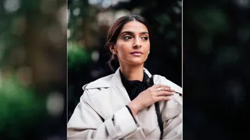 Sonam Kapoor Ahuja is missing husband Anand