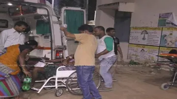 Dacoity bid foiled; 4 of family injured in attack
