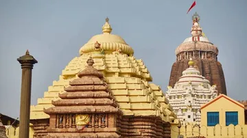 3D Laser Scanning Of ‘Ratna Singhasan’ At Srimandir To Check Structural Damage