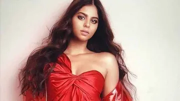 Suhana Khan's Latest Click Gets Epic Reactions From Navya Naveli Nanda and Bestie Ananya Panday's Mom