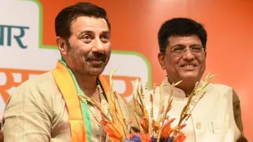 These responses to Sunny Deol joining BJP will leave you in splits!
