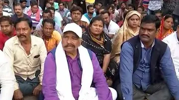 Eviction Drive Near Lingaraj Temple Suspended After Traders' Protest