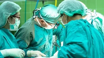 Man, Over 8 Feet Tall, Undergoes Hip Replacement Surgery