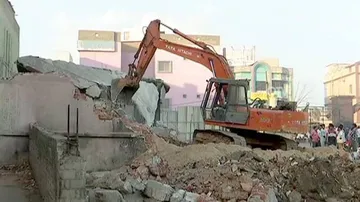 Eviction Near Swargadwar: Chaos Leaves No Place For Dead To Be Offered Homage