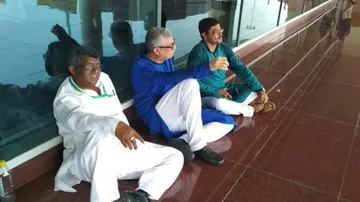 TMC delegation going to Sonebhadra detained at Varanasi airport