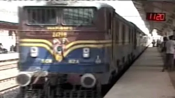 Railways extends services of Puri-Habibganj Special Train
