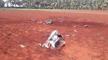 Tejas plane fuel tank falls on TN farm