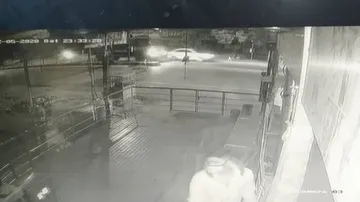 Caught On Cam: Miscreant Loots Donation Box From Temple In Bhubaneswar