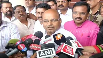 Students’ silent protest-walk: Union Minister Gehlot assures action