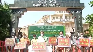 Odisha Natya Sangha Urges Govt To Reopen Theatres