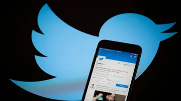 Twitter rolls out 280-character limit to all users