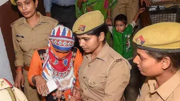 Unnao rape victim still critical, develops pneumonia