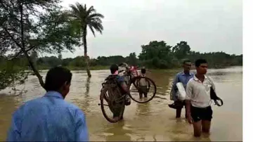 Baitarani crosses danger mark near Akhuapada; flood situation grim in Anandpur