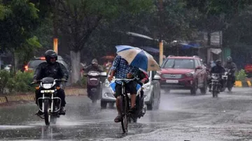 Bay of Bengal to host 1st Monsoon depression; heavy rainfall in south & south east Odisha from today
